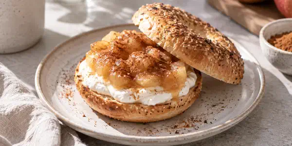 superhelppo-omenapiirakka-bagel.png